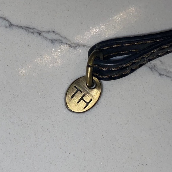 (*Free with purchase) Tommy Hilfiger Handbag Purse Brown Monogram for Women. - Picture 7 of 13